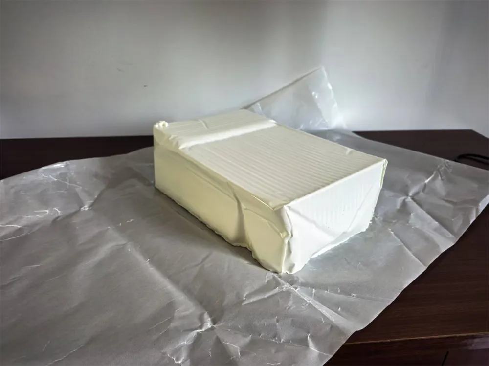 Medicine core hot melt adhesive